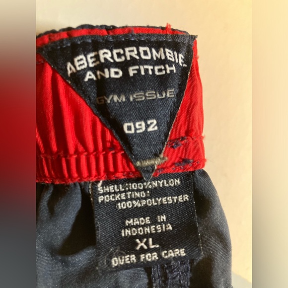 Vintage 90’s Abercrombie and Fitch Gym Issue Track Pants with Zipper, size XL - Picture 3 of 6